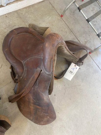 English saddle