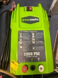 Greenworks 1500 PSI spray painter