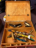 18 old Muskie lures in box, box full of tackle