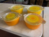 (5) Vintage Pyrex Bowls