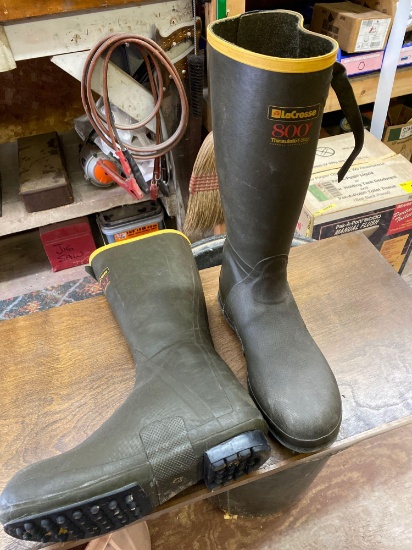 LaCrosse size 10 rubber boots w / 800 thinsulate.