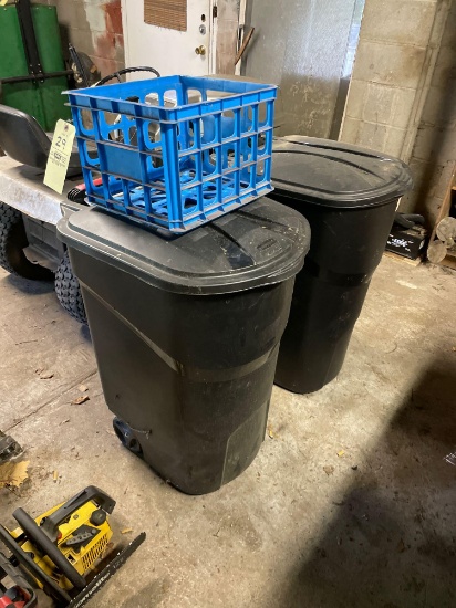 Rubbermaid Rough Neck Trash Cans, Plastic Crate