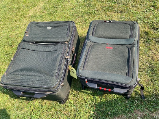 2 Luggage Bags