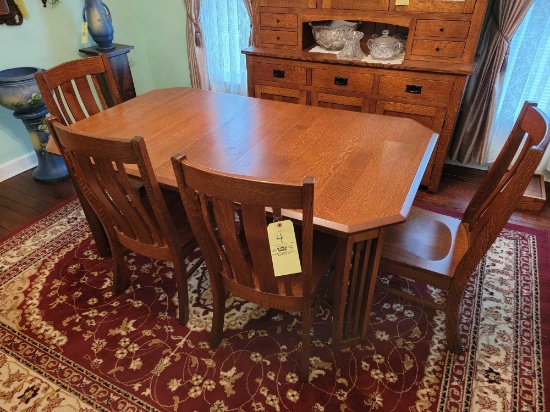 Amish Oak Dining Room Table and 4 Chairs