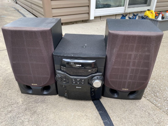 RCA stereo & Fisher speakers