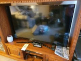 Samsung Flatscreen TV and Electronics