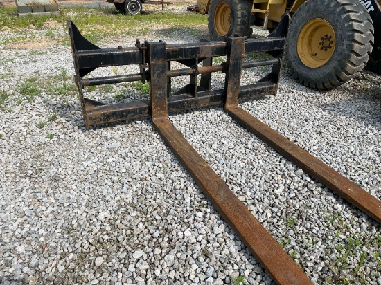 8 ft QT WHEEL LOADER FORKS