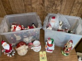 Assorted Santa Claus figurines