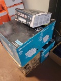 5 boxes of recess lighting