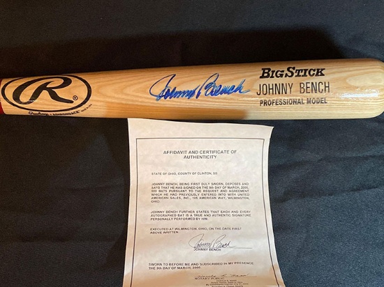 Johnny Bench autographed bat, 35", has COA.