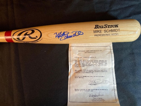 Mike Schmidt autographed 34" bat. Has COA.