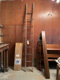 Round Rung Ladder