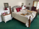 5 piece king size bedroom suite marked southern furniture