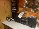 Aiwa stereo, VHS tapes