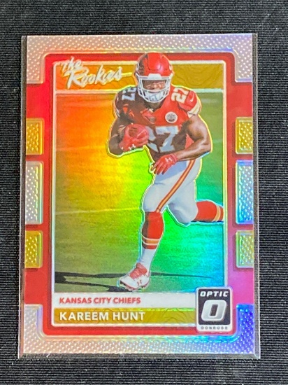 2017 Donruss Panini Optic #23 Kareem Hunt rookie card.