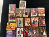 (17) Dwayne Wade basketball cards. Bid times seg