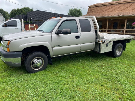 2004 Chevy 3500 HD, 2-year-old 8-1/2 X 8 alum. stake bed,