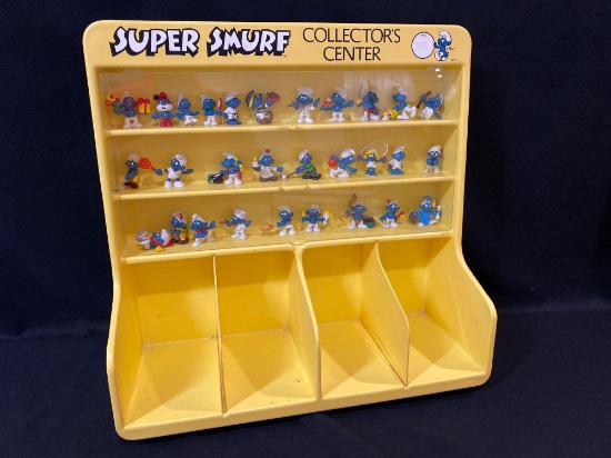 Super Smurf Collector?s Center Store Display with Figures 1980s