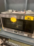 Sharp Over Counter Microwave R1214T