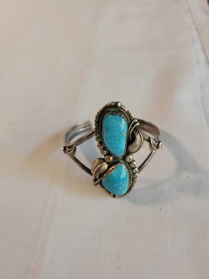 Unmarked sterling bracelet with turquoise