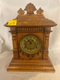 Nice antique wood mantle clock