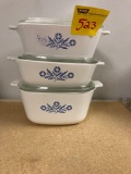 3 Corning ware casserole dishes with lids