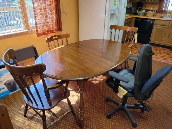 Dining room table with 4 miscellaneous chairs