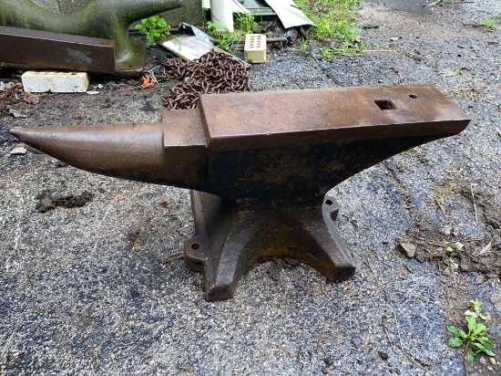 Anvil - 32 inches end to end