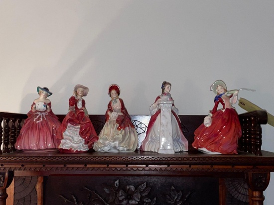 5 Royal Doulton figures