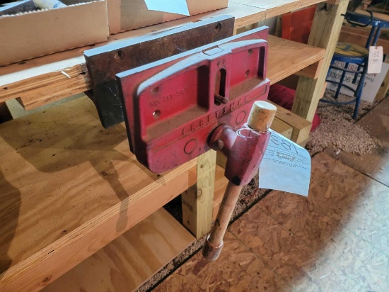 Craftsman Bench Vise