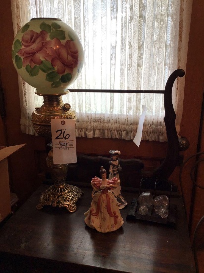 New Rochester oil lamp and figurines
