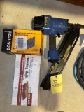 28inch framing nailer with 2 boxes nails