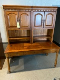 Nice Office Desk with Upper Cabinets