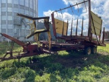 New Holland mod 1037 stackliner stack wagon