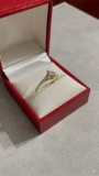 Solitaire 14k gold diamond ring