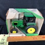 Ertl John Deere 2755 utility tractor 1/16 scale