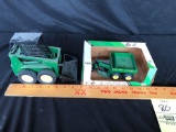 Ertl John Deere AMT 600, John Deere skid loader