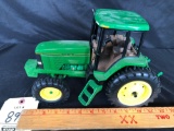 Ertl John Deere 7800 demonstrator 1/16 scale