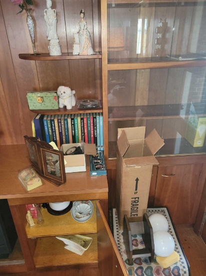 Books, figurines, glassware and picture frame