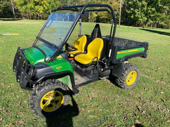 2012 John Deere 825i Gator