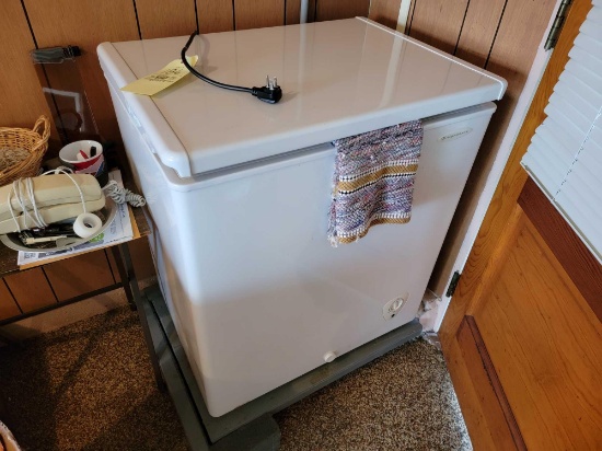 Frigidaire Chest Freezer
