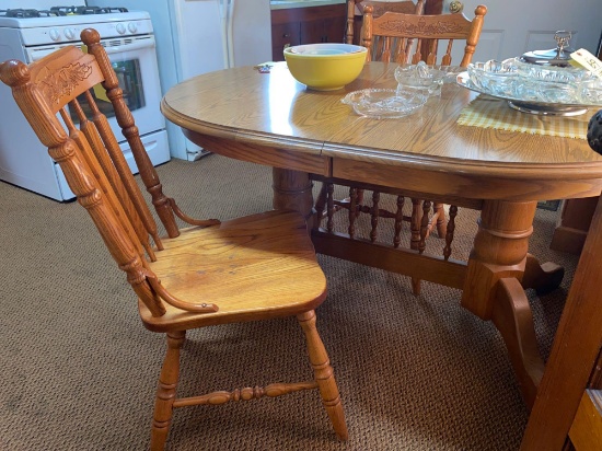 Oak double pedestal table with Formica top