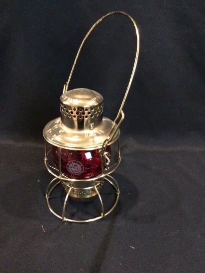 The wheeling way lantern w/ Red Globe