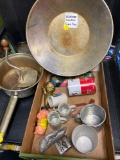 Klondike Canada gold pan, miscellaneous collectibles