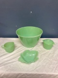 Jadeite bowl large approximately 6