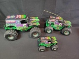 3 grave digger rc trucks without remotes