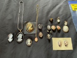 Nice assorted Cameo jewelry