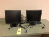 2 Samsung monitors