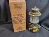 US 1963 Thermos division lantern with original box
