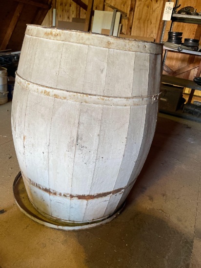 Wood barrel
